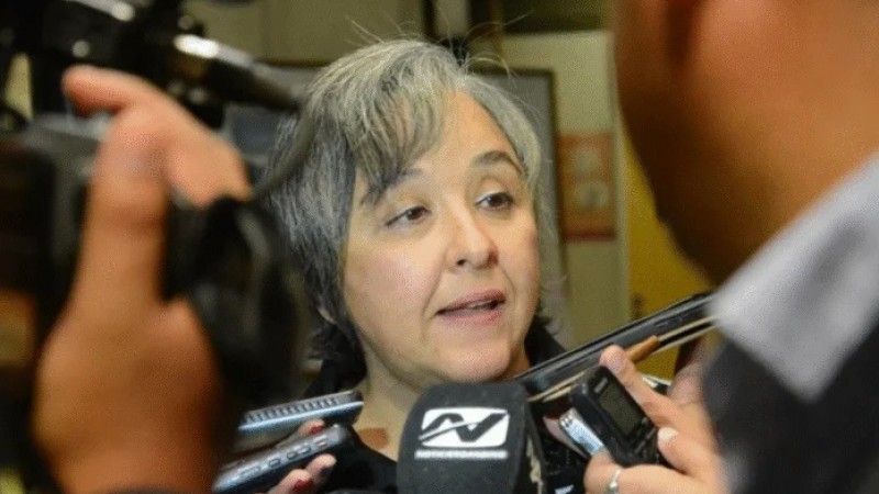 Andrea Lorente dejó su cargo de fiscal tras ser denunciada en el Jury